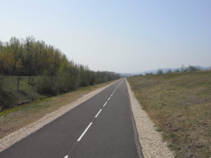 Piste cyclable Du Léman à la Mer (Savoie) Genève Avignon