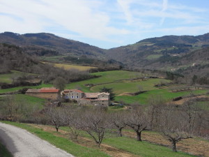 Montée au col de Juvenet (Ardèche) Du Léman à la Mer