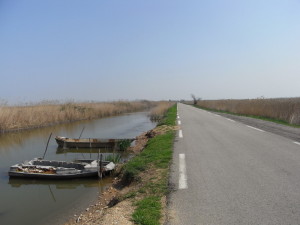 Route du Canal des Capettes (Gard) Du Léman à la Mer